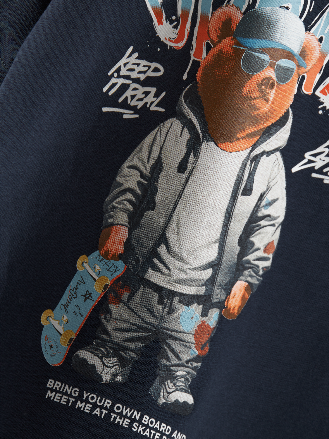 model_shot-front_full